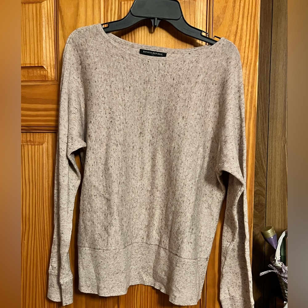 Banana Republic Women's Beige Sweater